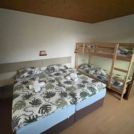 Lublass מלון מטרי אין אוסטירול